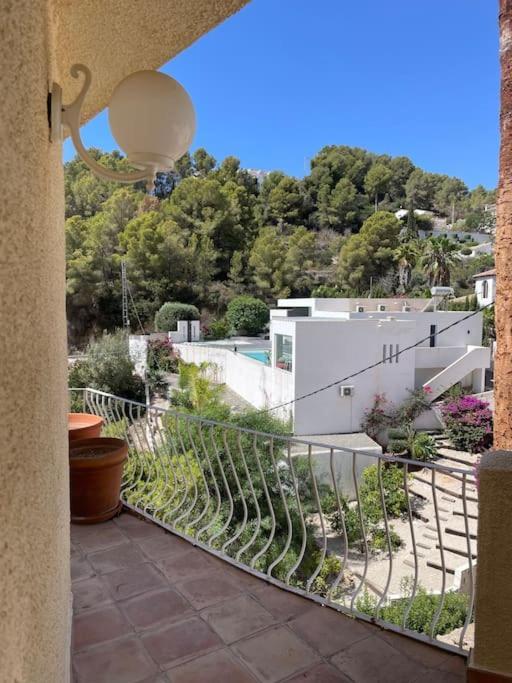Apartment Stunning Sea Views And 3 Bedrooms