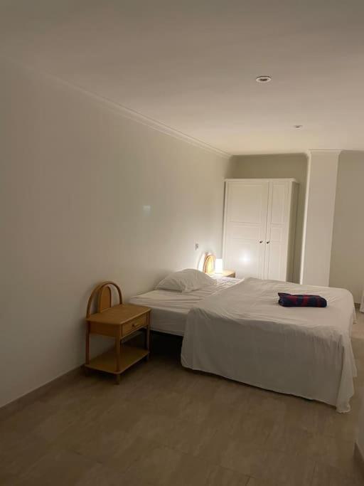Stunning Sea Views And 3 Bedrooms *